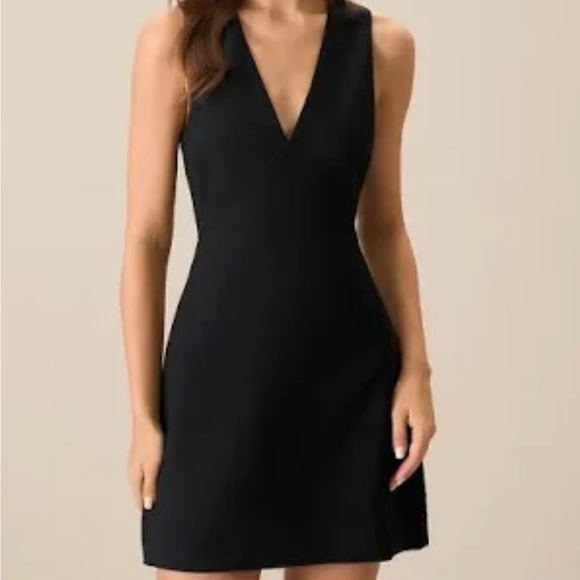 RIHOAS Dresses & Skirts - RIHOAS Black Sleeveless V-Neck Sheath Mini Dress
